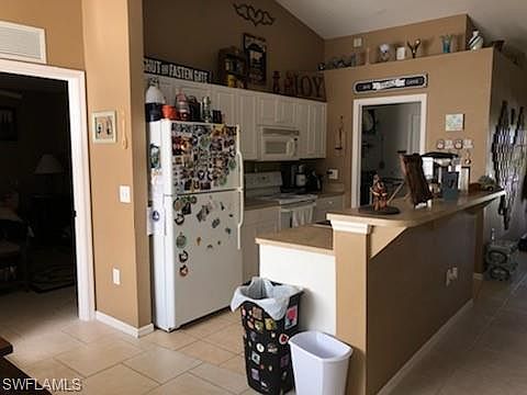 1st image of 2629 NE 7th Ave