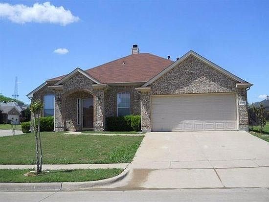 1st image of 7101 Lake Hawkins Dr