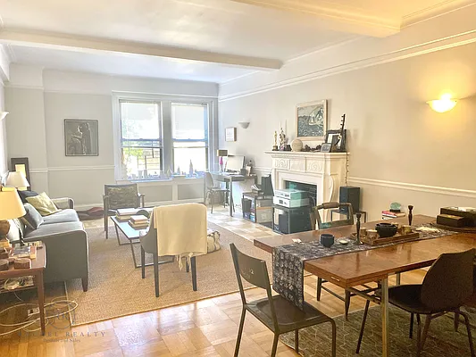 Rented by Rachel Realty | media 4