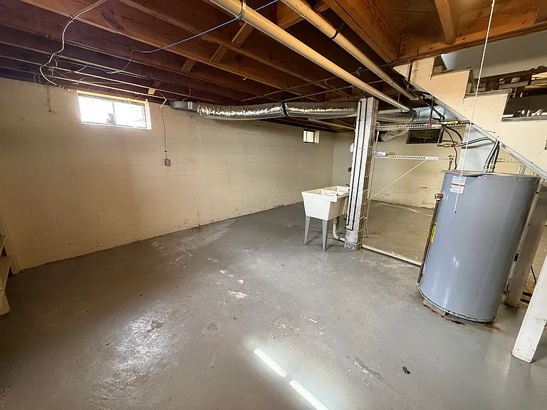 5231 John Marshall Hwy — Photo 30