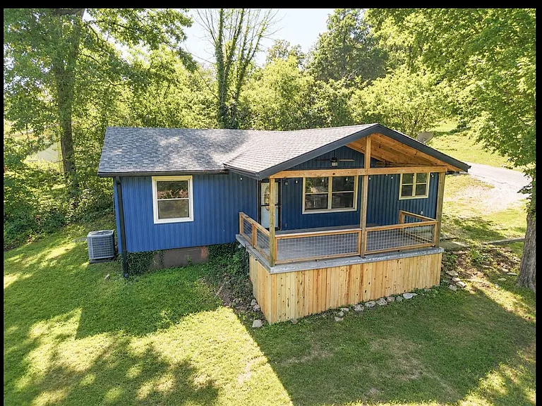36 Shady Place Ln — Photo 3
