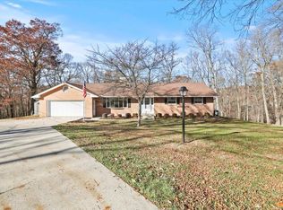 1704 Naughtingham Rd, Newark, OH 43055