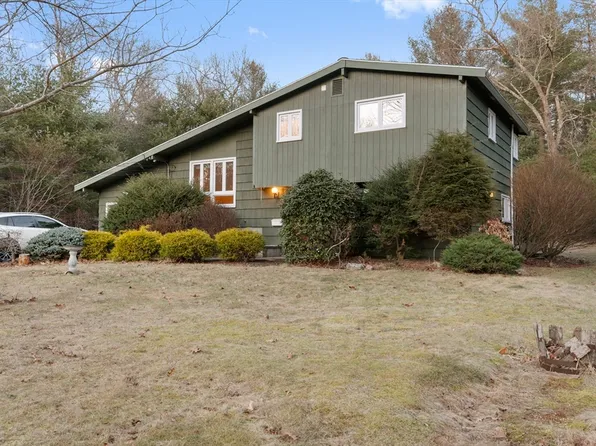 6 Madison Ave, Sharon, MA 02067