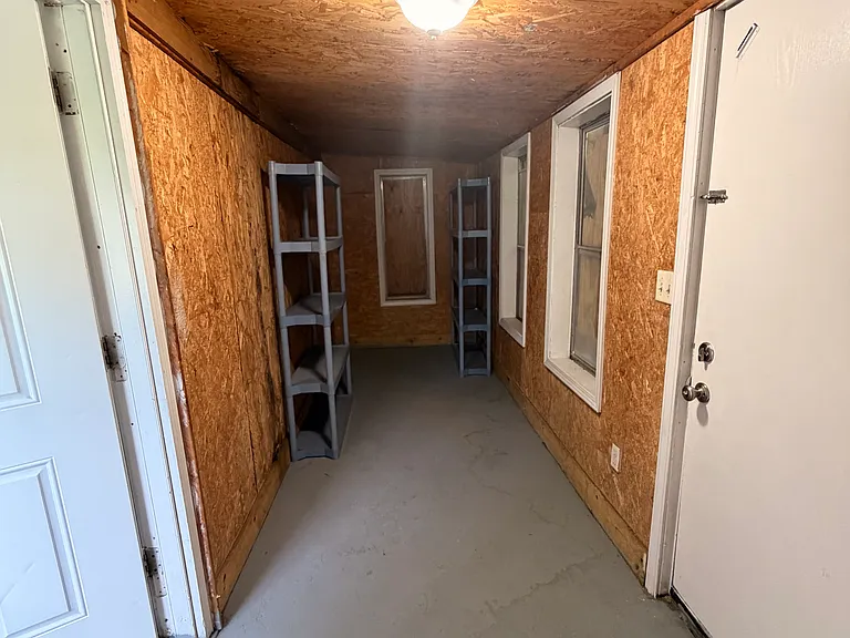 1821 Ridgewood Ave — Photo 14