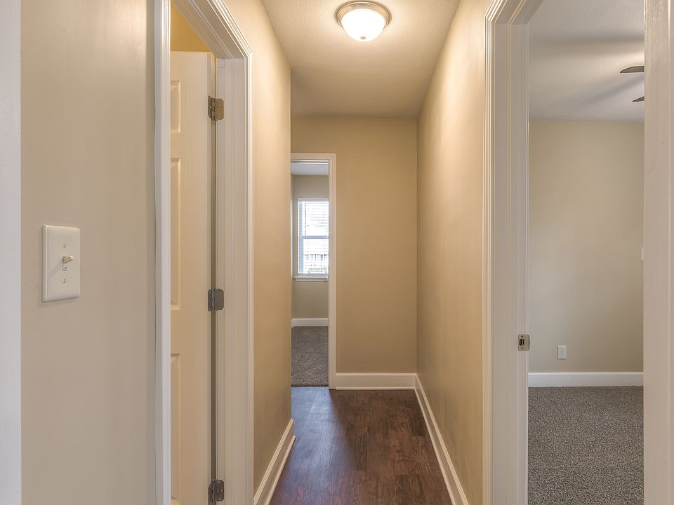 1st image of 644 Earthside Dr #A