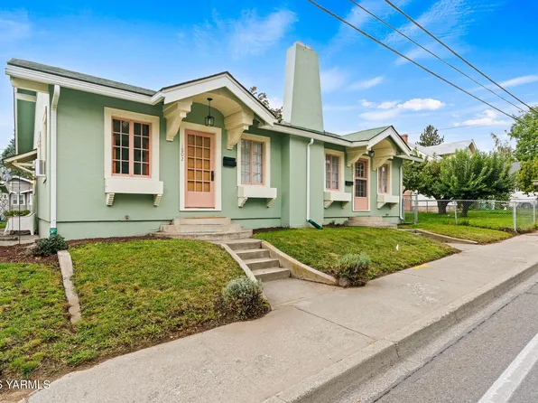 1804 Summitview Ave, Yakima, WA 98902