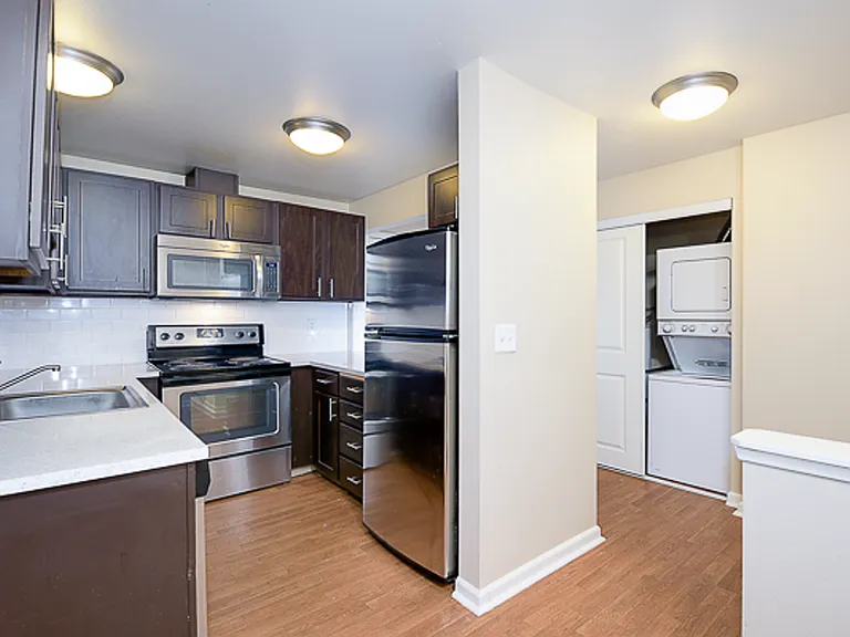Northlink Apartments — Photo 59