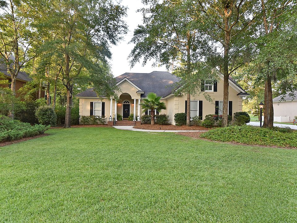 Front Yard View