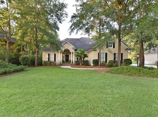 10 Myrtlewood Dr, Savannah, GA 31405