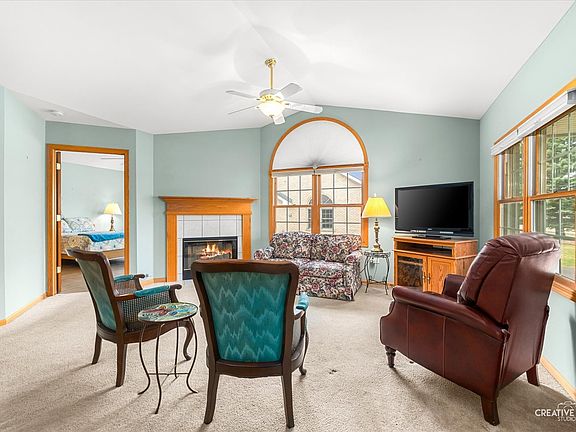 2nd image of 840 Havenshire Rd