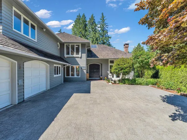 4941 Water Ln, West Vancouver, BC V7W 1K4