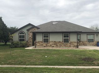 15807 Fox Ln, Selma, TX 78154
