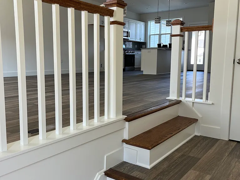 129 Madison Dr — Photo 4