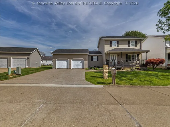 163 Parkstone Dr, Fraziers Bottom, WV 25082