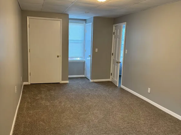 40 Harlan St #4, Depew, NY 14043