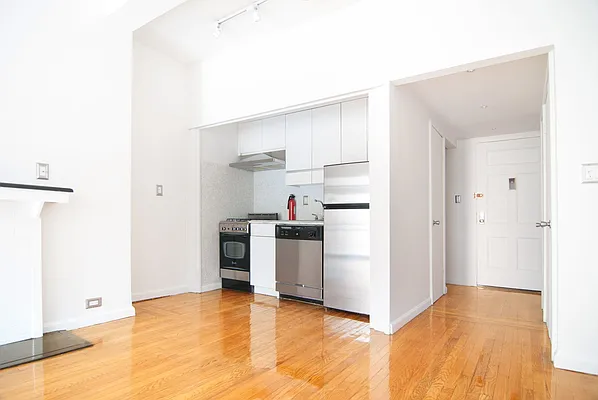 Rented by WAM Partners - William Moses Co. | media 48