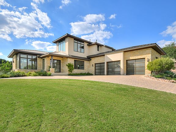 2nd image of 4016 Verano Dr