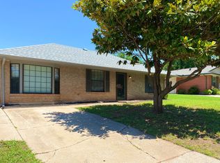 701 Scott Dr, Edmond, OK 73013