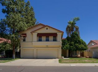 11220 W Olive Dr, Avondale, AZ 85392