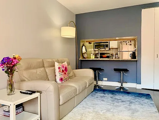 Rented by Keller Williams NYC | media 12
