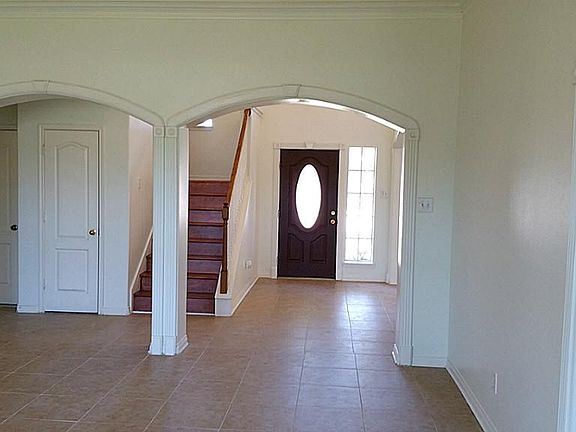 4th image of 4113 Oak Point Dr