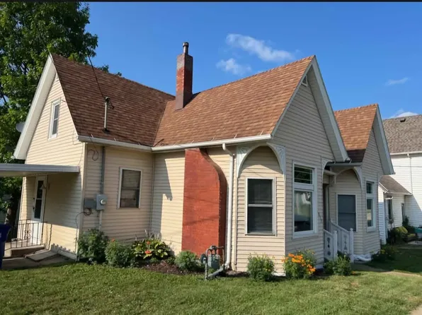 879 Rose St, Dubuque, IA 52001