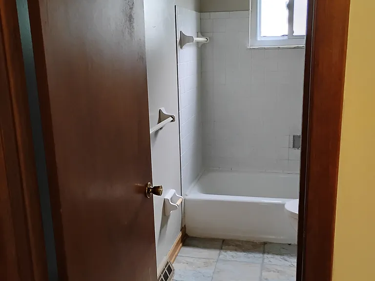 Upstairs bathroom entry