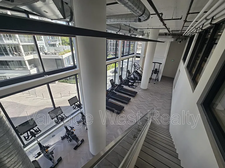 3700 Capozzi Rd #901 — Photo 32