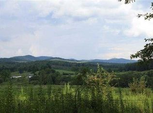 400 Highland View Dr, Mountain Rest, SC 29664