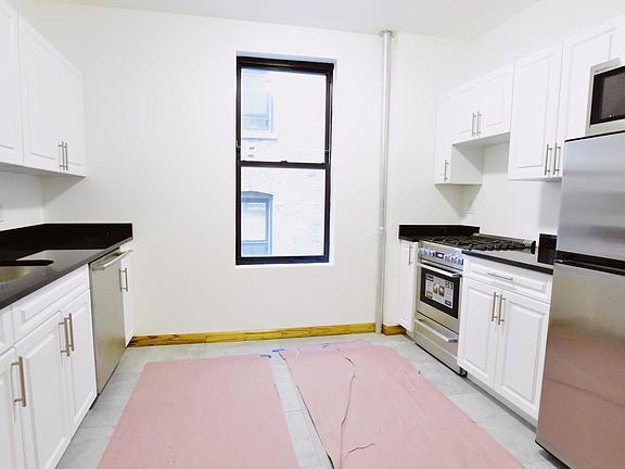 4th image of 644 W 173rd St APT A2