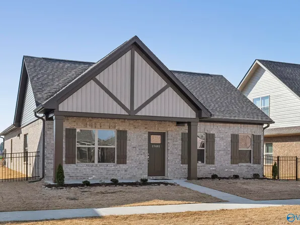 17401 Chelsea St, Athens, AL 35611