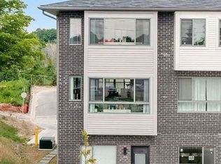 369 Essa Rd #104, Barrie, ON L4N 9C8