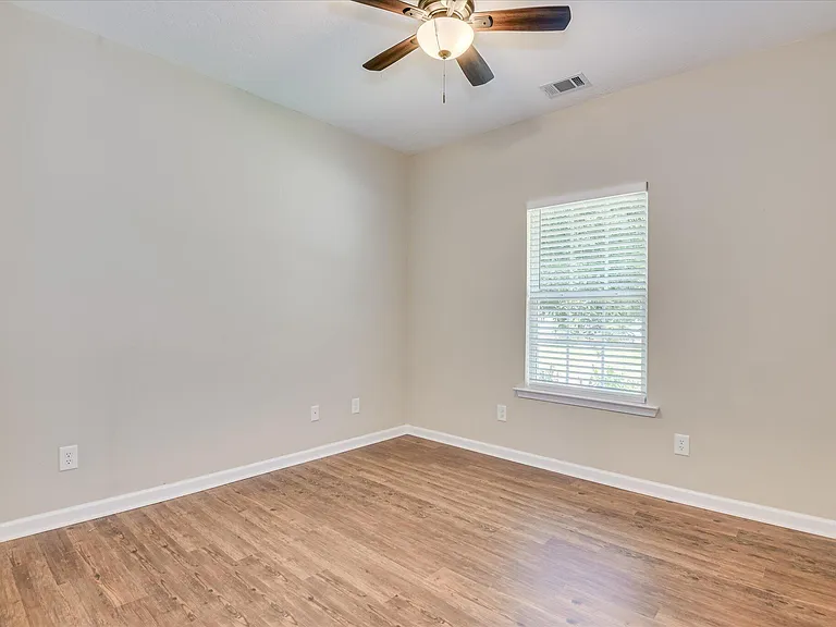 178 Kline St NW — Photo 24