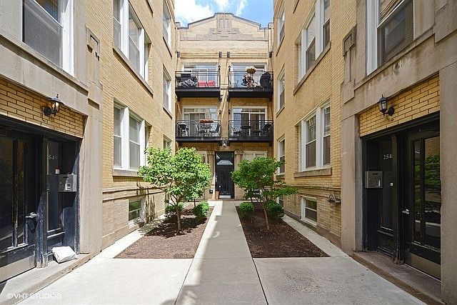 1st image of 2549 N Clark St #1N