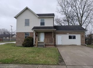 4180 Harriet St, Inkster, MI 48141