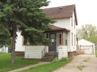 121 W Follett St, Fond Du Lac, WI 54935