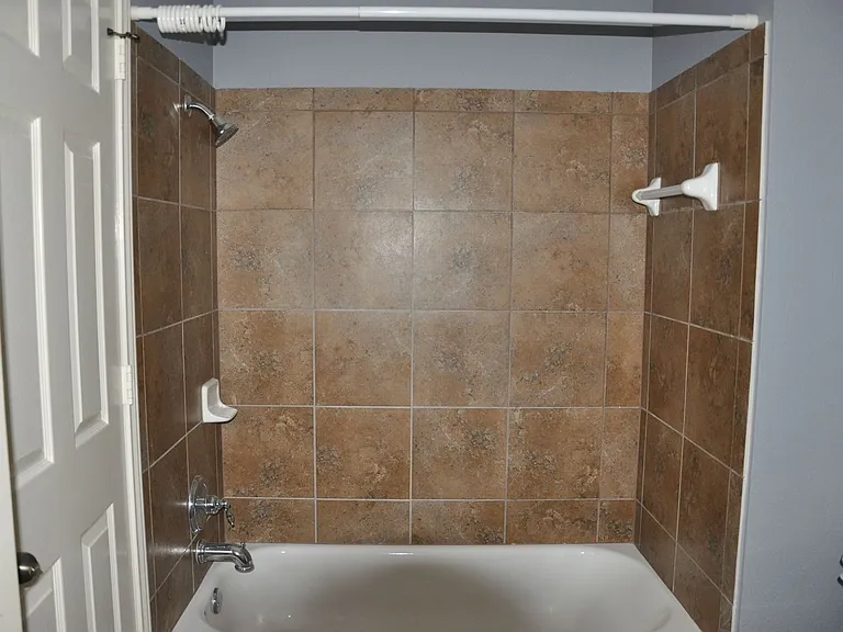 1501 Big Thicket Dr — Photo 23