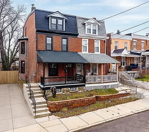6634 Musgrave St Photo 1