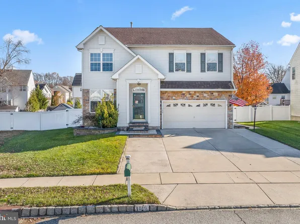 109 Holly Dr, Woolwich Township, NJ 08085