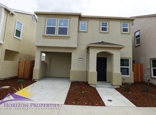 8136 Creeping Willow Ln, Sacramento, CA 95828
