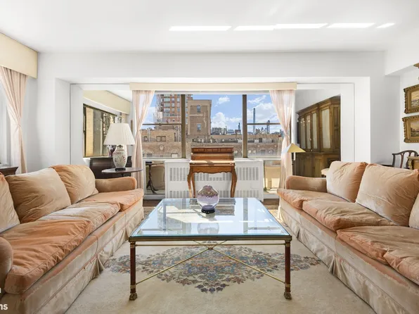11 East 86th Street 19B image 1 of 11