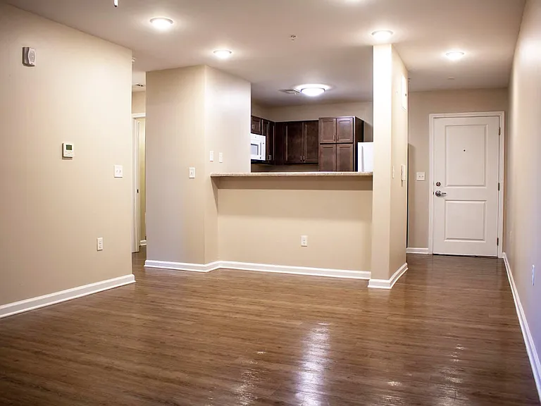 Adair Court — Photo 13