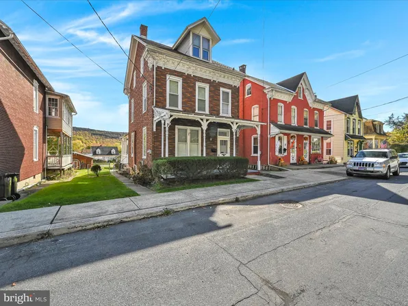 1425 Friedensburg Rd, Reading, PA 19606