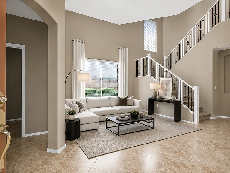 4129 E Clubview Dr — Photo 5