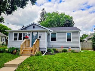 1326 Gartland Avenue, Janesville, WI 53548