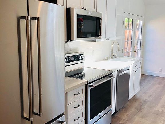 3rd image of 213 Wilder Ave