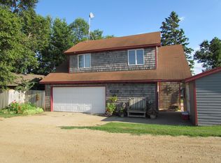 26552 N Shore Pl, Hartford, SD 57033