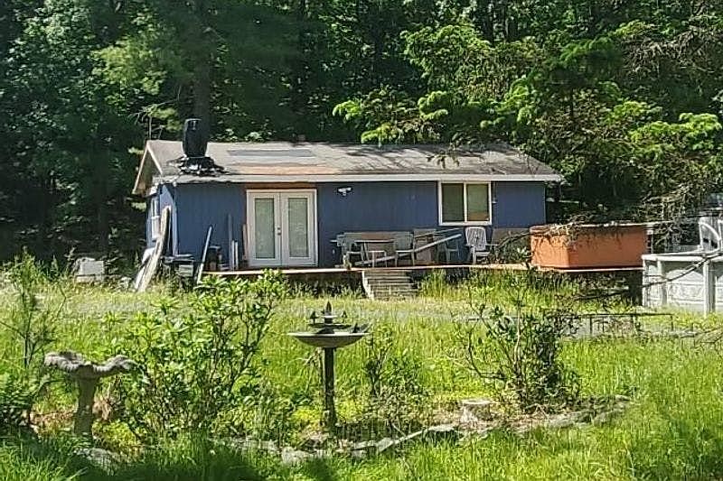 1st image of 142 Whispering Pine Rd