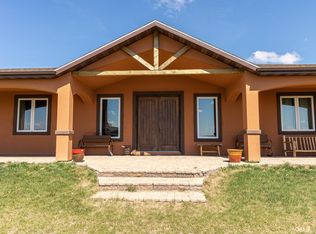 2427 Matts Dr N, Mandan, ND 58554