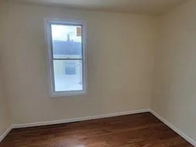 85 Littleton Ave #3 — Photo 4